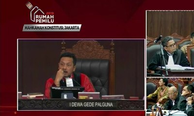 Hakim MK: Anda Bilang Tidak Ada di Dunia Nyata, Sekarang Bilang Enggak Tahu