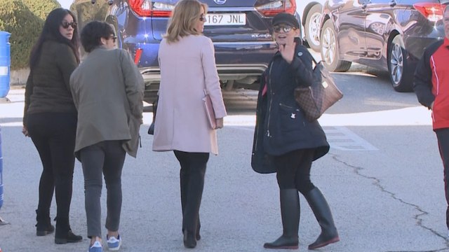 Ivonne Reyes tranquiliza a los medios tras su operación