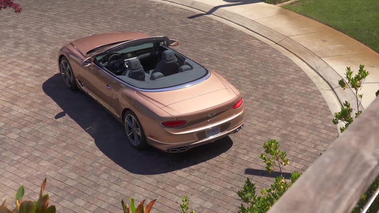 Bentley Continental GTC V8 Convertible Design in Rose Gold