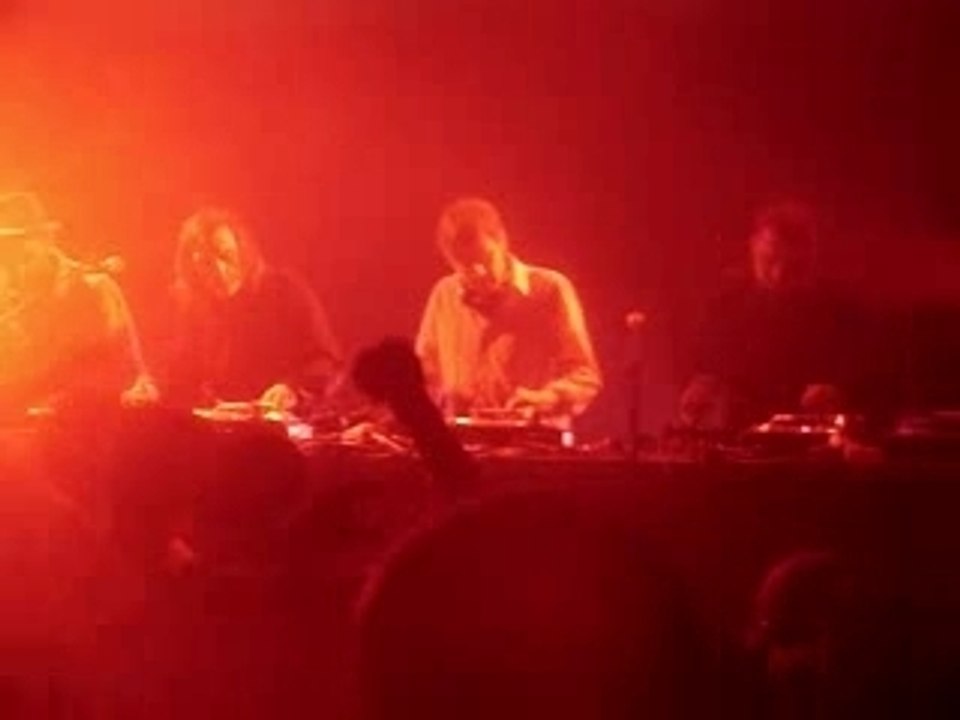 Birdy Nam Nam live@Paris