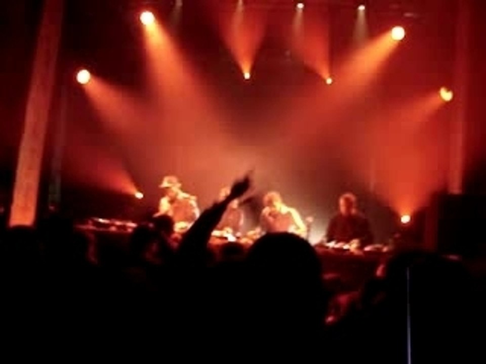 Birdy Nam Nam live@Paris