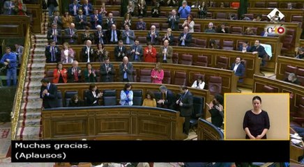 Aplausos para Montero tras su intervención en el Congreso