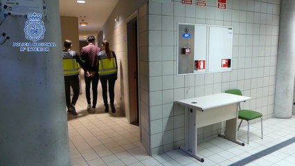 Desmantelado un grupo criminal que robaba y estafaba a mayores