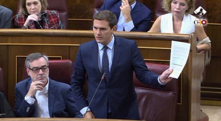 Rivera acusa a Sánchez de "engañar" con los presupuestos