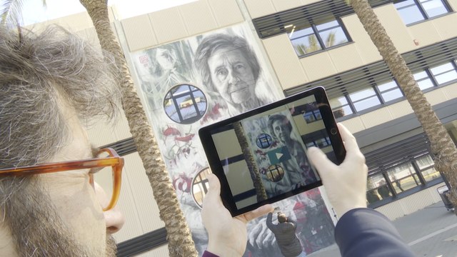 Valencia homenajea a mujeres científicas con murales interactivos