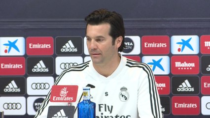 Solari: "Cuanto menos es curiosa la confección del calendario"
