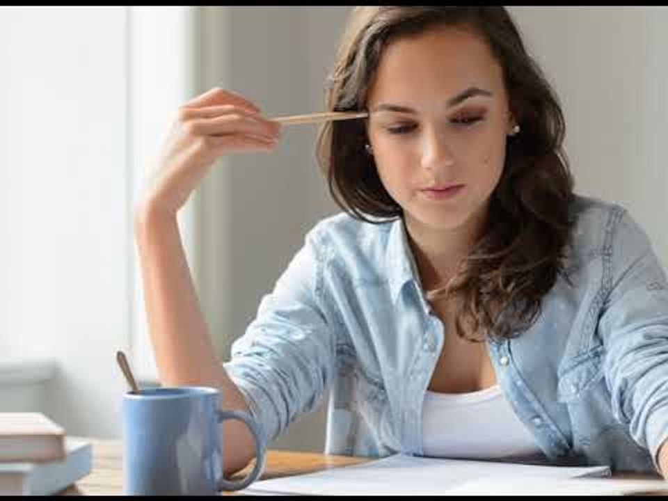 EDITORIAL TRA EL PROBLEMA ES LA BIBLIA O DIOS