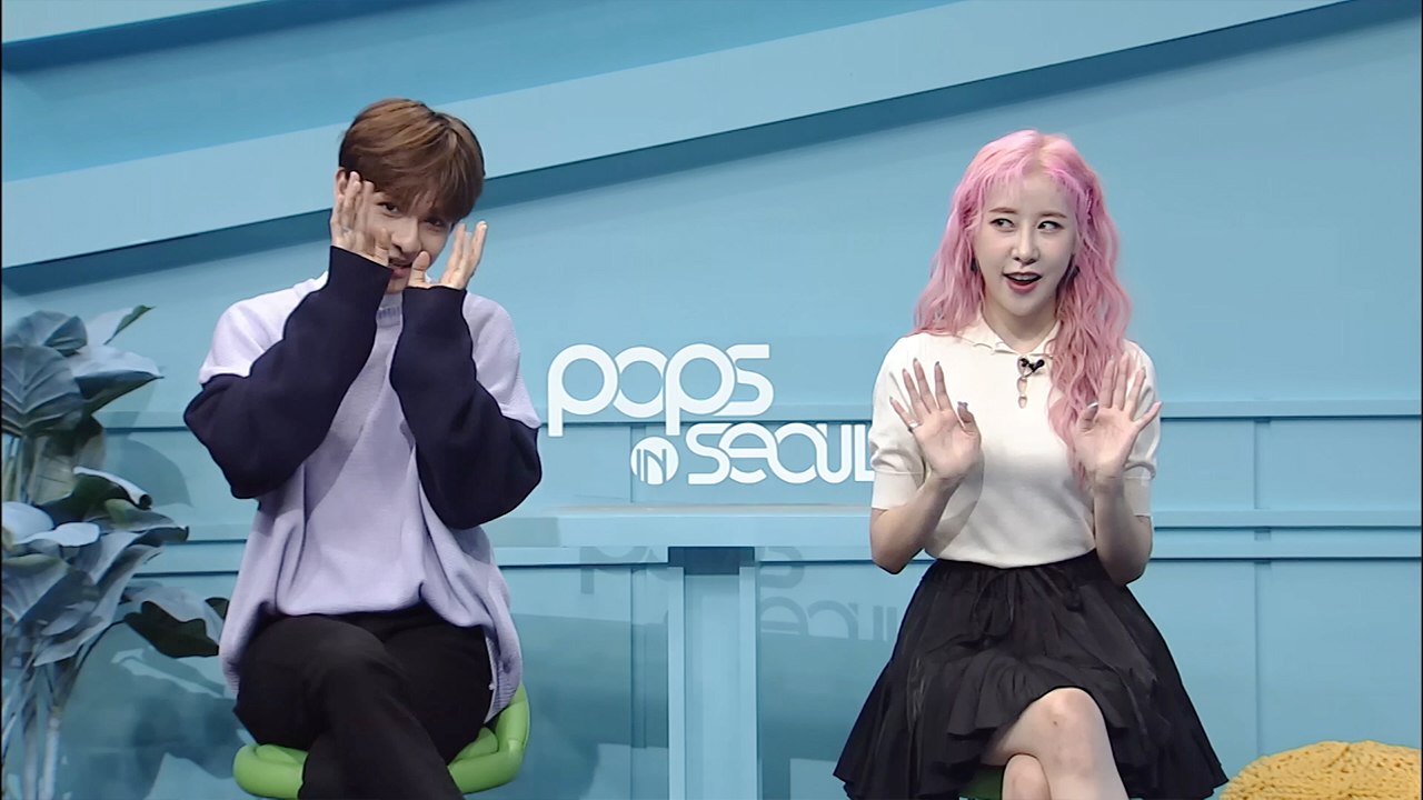 [Pops in Seoul] Reading the Lyrics! IU(아이유)'s Friday (금요일에 만나요)