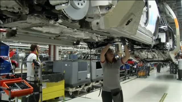 El Gobierno rebaja la previsión de crecimiento para este año y el que viene