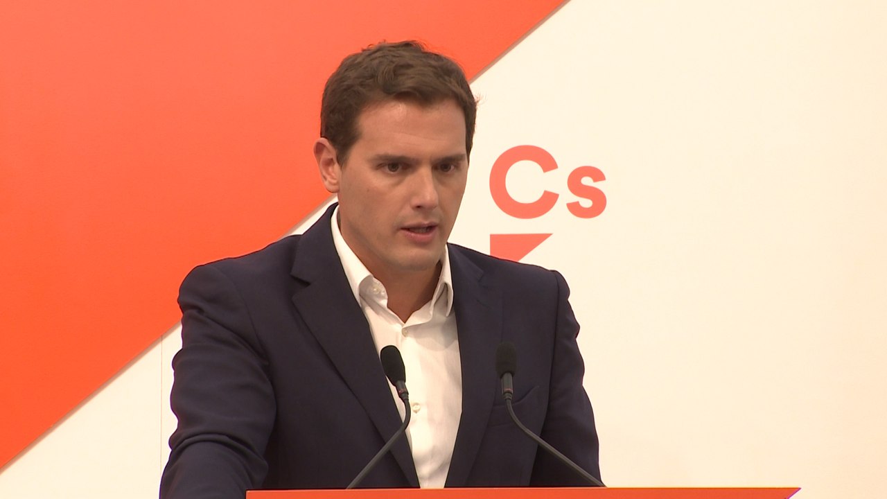 Rivera arremete contra Zapatero por la reunión mantenido con Otegi