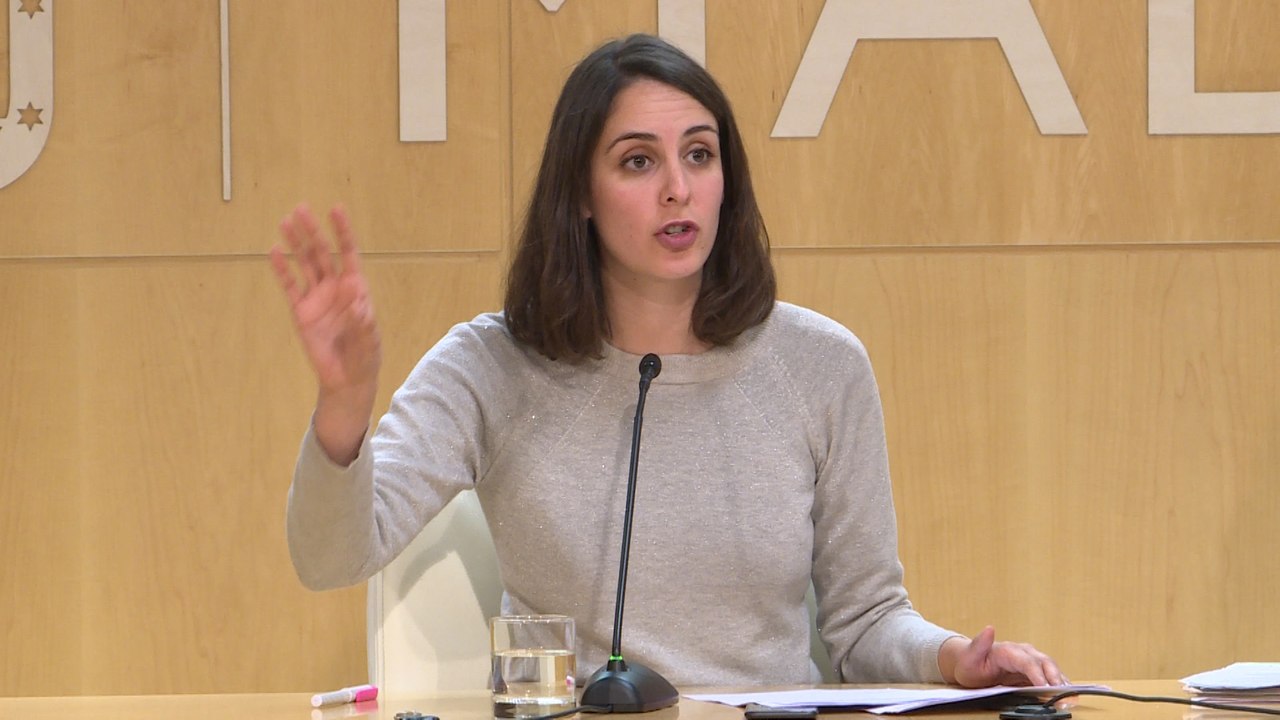 Maestre defiende que la contaminación no se soluciona con un "chasquido de dedos"