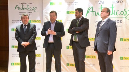 Vara en un acto de la ONCE en Badajoz