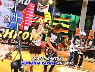 Dona Erica - Putri Panggung [Official Music Video]