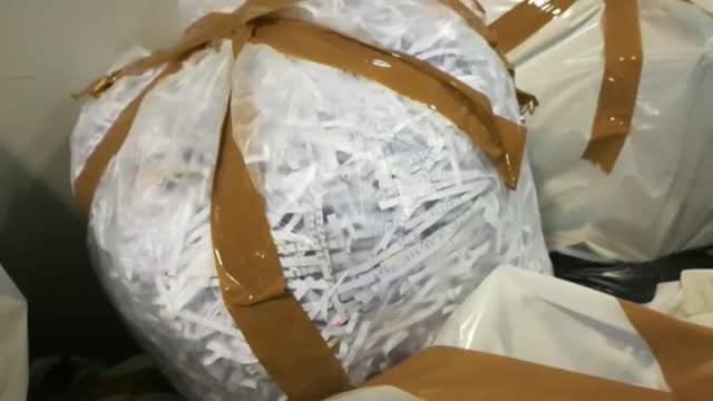 Los trabajadores de los Juzgados de San Sebastián denuncian las condiciones insalubres que sufren a consecuencia de la huelga de limpieza