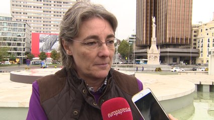 Marta Higueras a favor de la "tenencia responsable" de mascotas