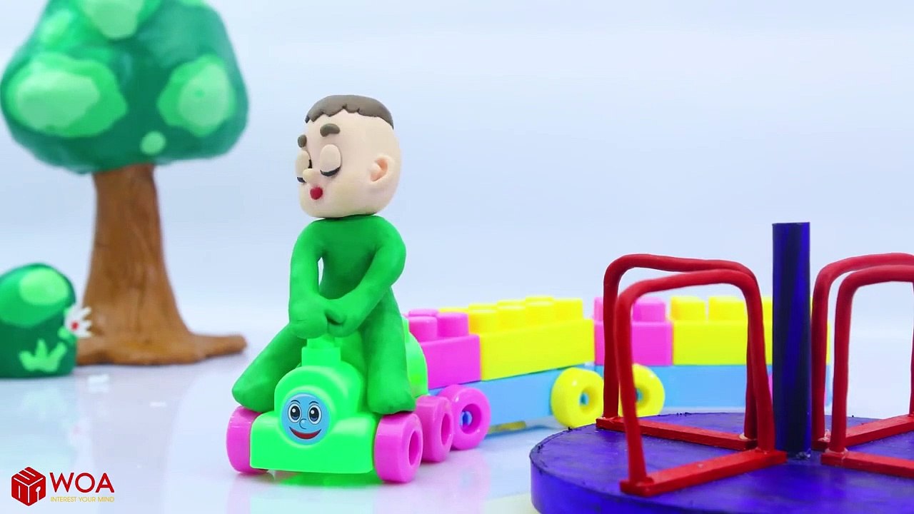 LUKA SUPERHERO BABY TRAFFIC CONTROLLER POLICE STOPS PRINCESS BABY BEHAVIOR