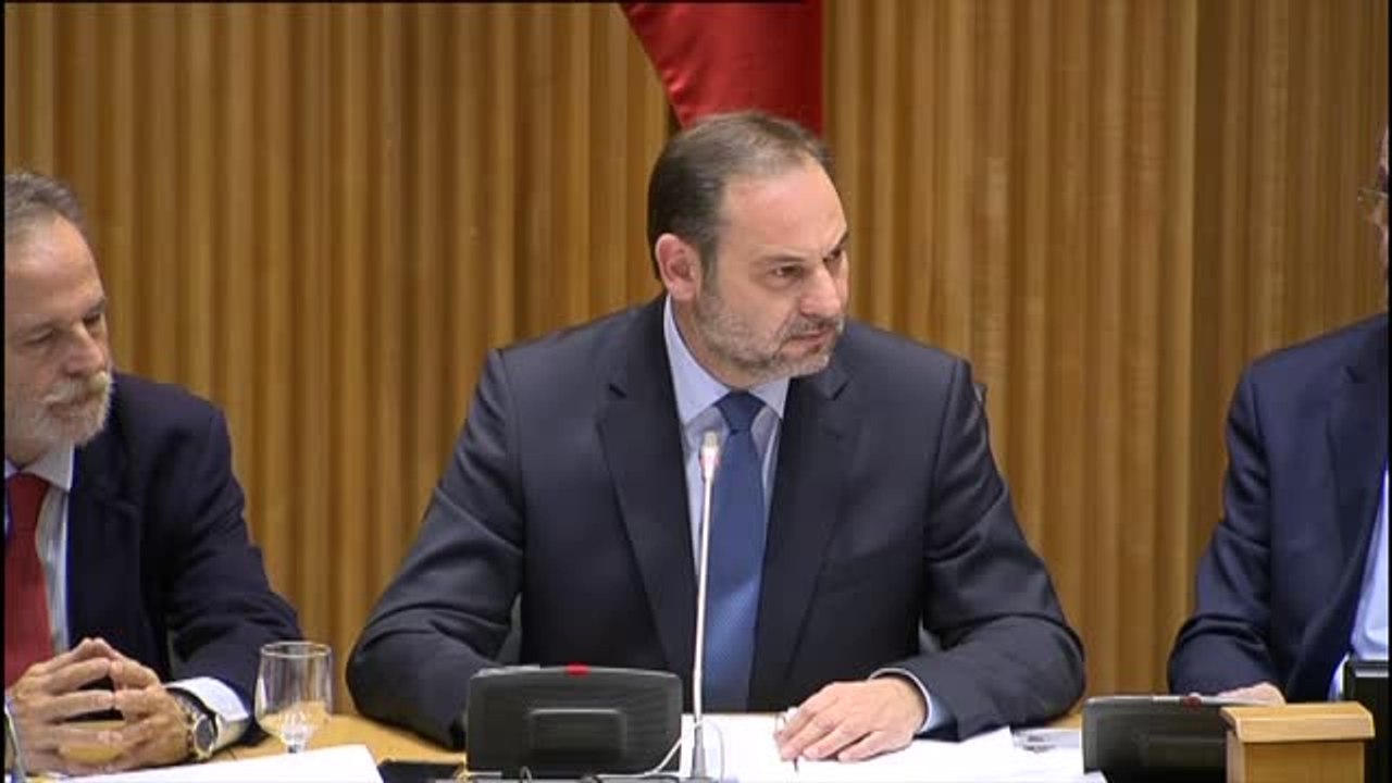 Abalos señala que Fomento no se ha "desentendido de la situación" del taxi pero recuerda que su competencia es "a nivel nacional"