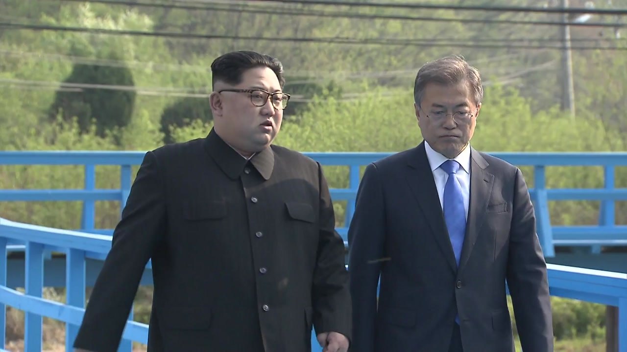 한반도 주변 톱-다운 외교 막 오른다..."한·일 정상회담은 협의 중" / YTN