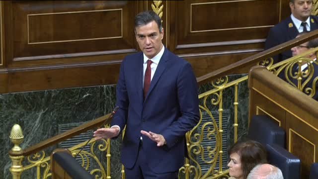 Sánchez pide a Torra que acabe con la dinámica de bloques en Cataluña