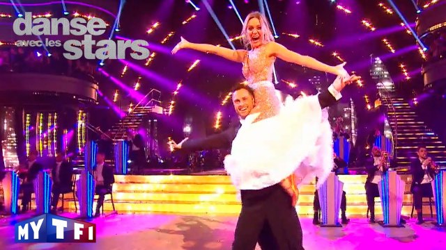 DALS S06 - Véronic DiCaire et Christian Millette dansent un foxtrot sur ''New York, New York (FWB)