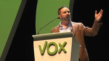 La extrema derecha de Vox se lanza a por los votantes de PP y Ciudadanos