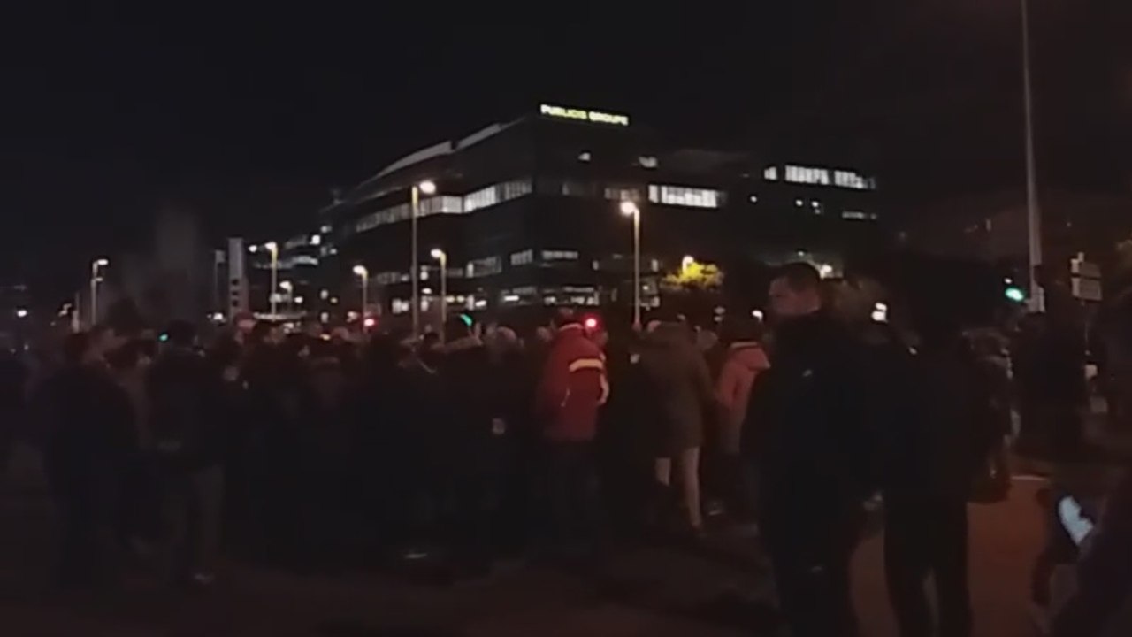 Los taxistas siguen su protesta en IFEMA