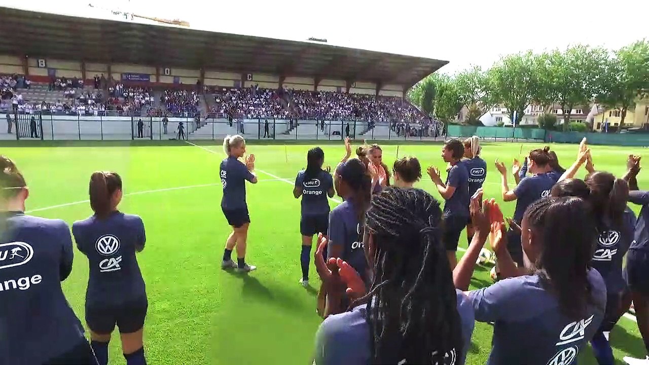 Equipe de France Féminine : voyage et installation au Havre I FFF 2019