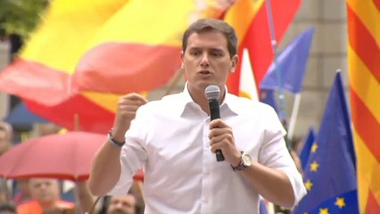 Cs promete un gobierno que se conjure para "combatir el nacionalismo"