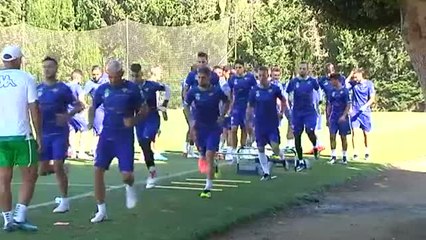 El Betis completa el primer entrenamiento de la jornada