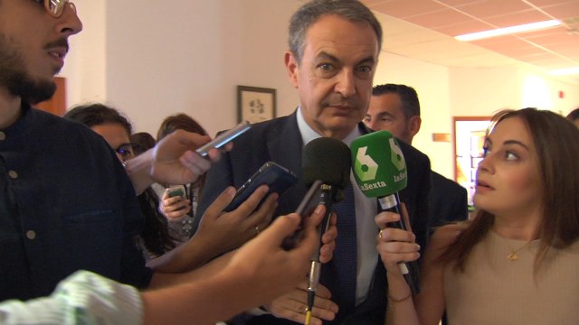 Zapatero: Exhumación restos de Franco se hará bien