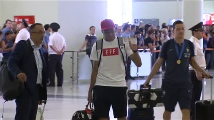 Los campeones del mundo ponen rumbo a Francia