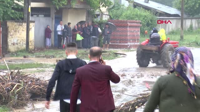 BOLU SAĞNAK SONRASI DERE TAŞTI, KÖY SULAR ALTINDA KALDI -EK