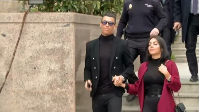 Cristiano Ronaldo condenado a 23 meses de cárcel y 19 millones de multa