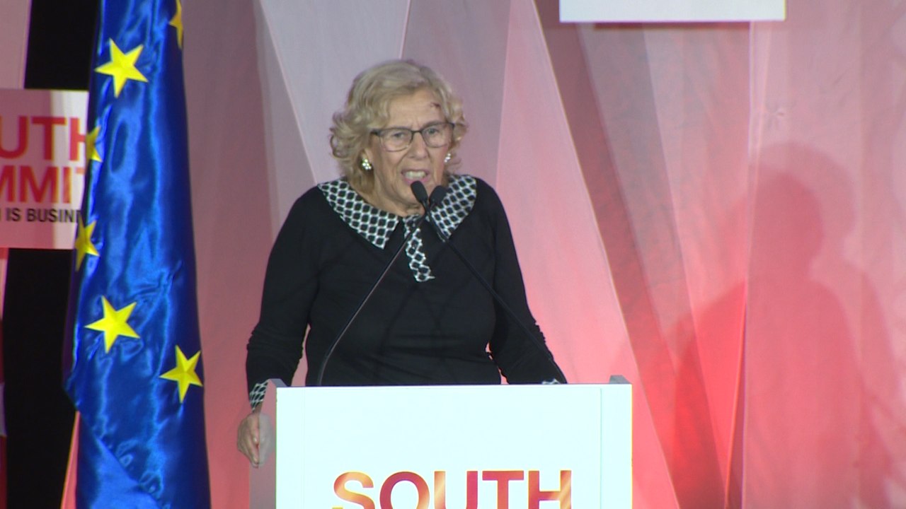 Carmena: "Las mujeres tenemos mucho que aportar al mundo tecnológico"