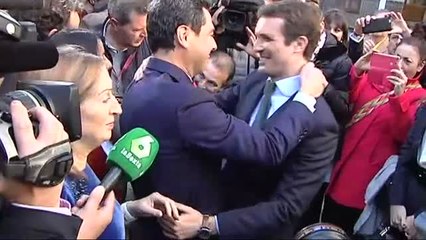 Télécharger la video: Los varones del PP arropan a Moreno Bonilla en su toma de posesión