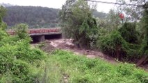 Sağanak Yağış Sele Dönüştü, D100 Karayolu Trafiğe Kapandı