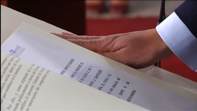 Moreno Bonilla toma posesión de la Junta de Andalucía