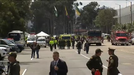 Un coche bomba provoca una masacre en una escuela de policías de Bogotá