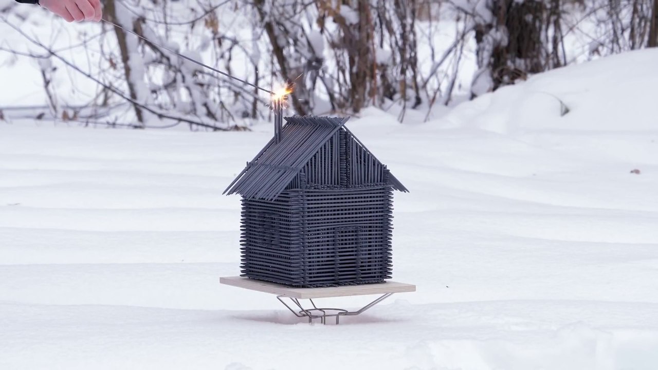 How to Build House From Sparklers Without Glue
