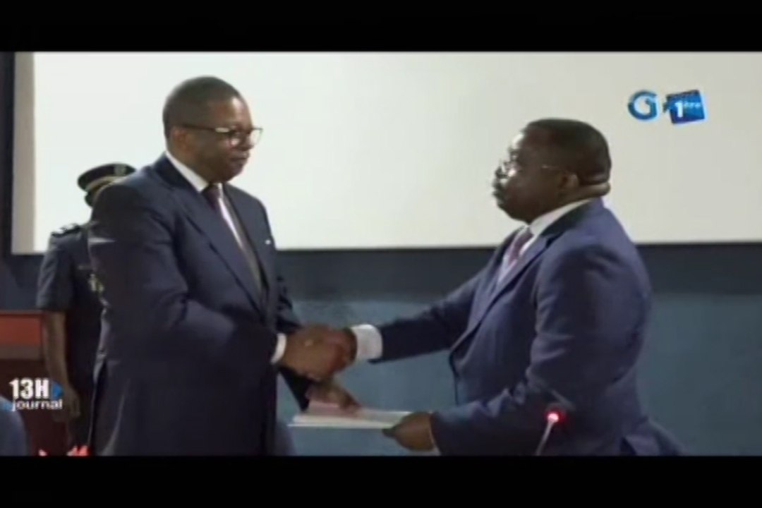 RTG/Passation de charge au Ministère de la Justice et de l’intérieur - Le Ministre Lambert Noël Matha cède son fauteuil au Ministre entrant Edgard Anicet Mboumbou Miyakou
