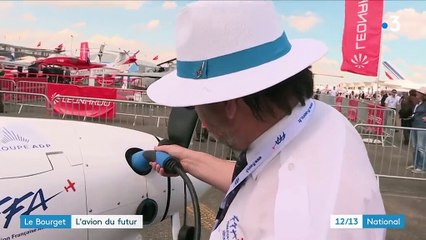 Salon du Bourget : l'avion du futur sera électrique et écologique