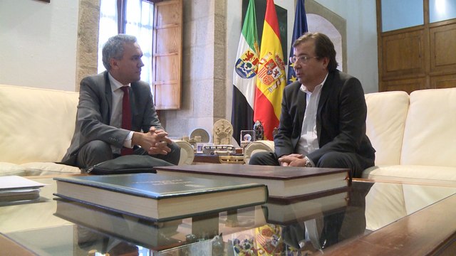 Vara se reúne con el secretario general de Infraestructuras