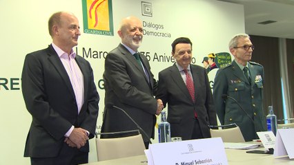 Desayuno informativo del director de la Guardia Civil