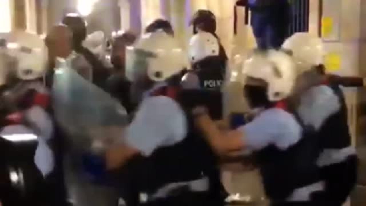 Los Mossos creen que hubo órdenes políticas para retrasar su actuación el 1 de Octubre