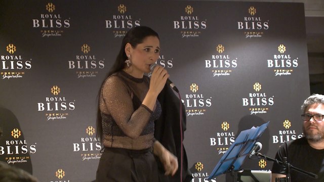 Rosa López cumple 37 años enamorada de la música