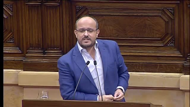 El PP pide la dimisión de Torra y lo tilda de españolazo
