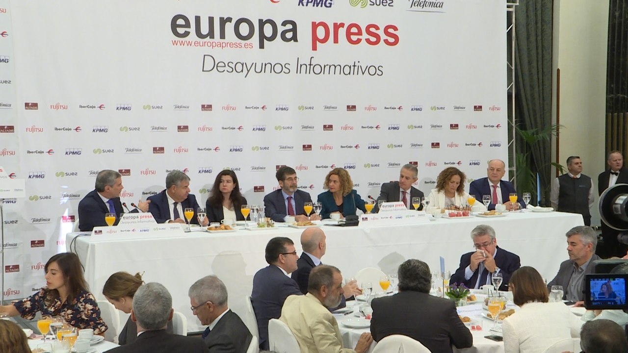 Meritxell Batet en un desayuno informativo de Europa Press