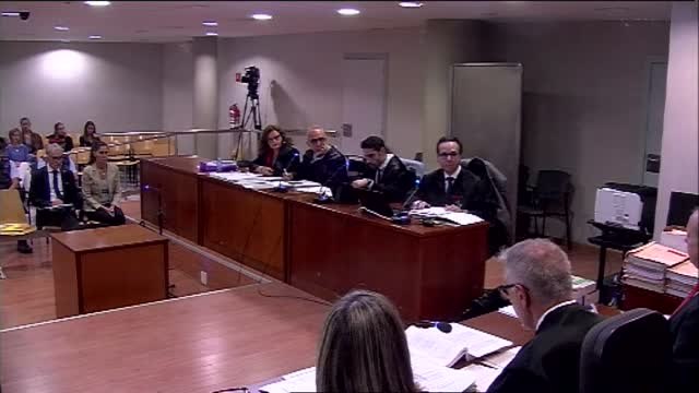 Comienza el juicio contra los padres de Nadia, acusados de presunta estafa