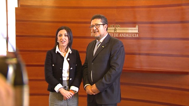 Ronda de contactos de Vox con la presidenta del Parlamento