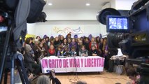 Asociaciones feministas reaccionan al acuerdo de investidura de Andalucía